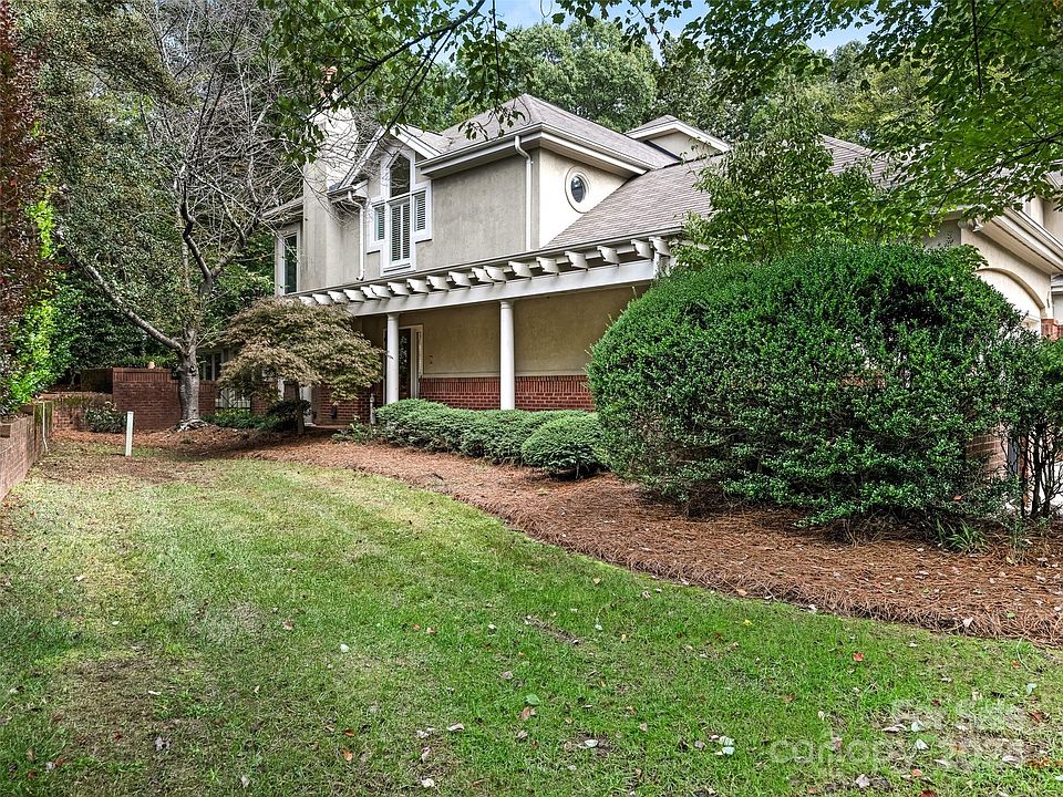 1st image of 6525 Gaywind Dr