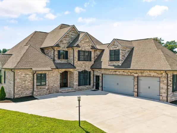 3812 Jackson Bend Dr, Louisville, TN 37777