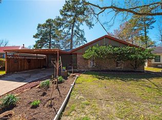 1402 S 5th St, Conroe, TX 77301