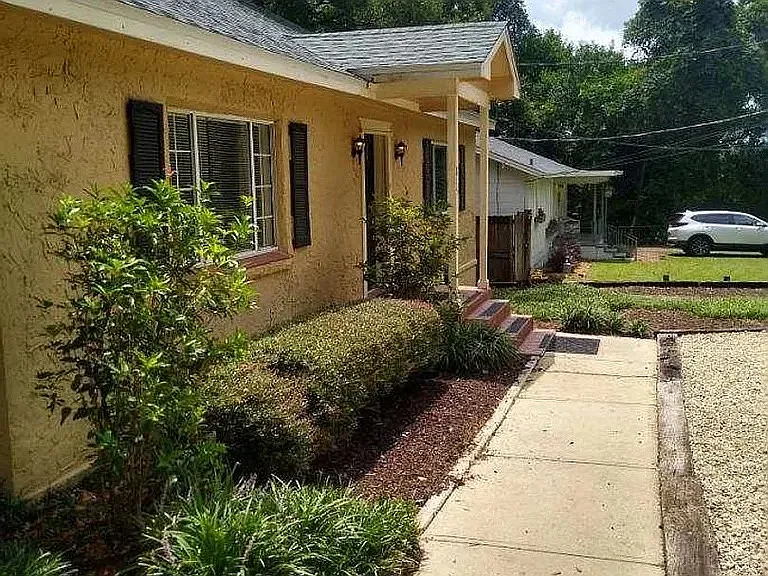 Building Photo - 815 Buena Vista Dr