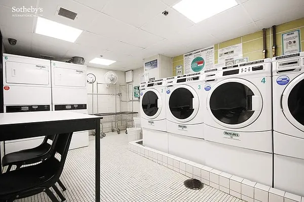 Rented by Sotheby's International Realty | media 8