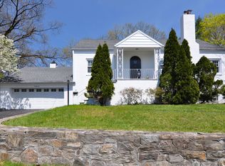 22 Winslow Cir, Tuckahoe, NY 10707