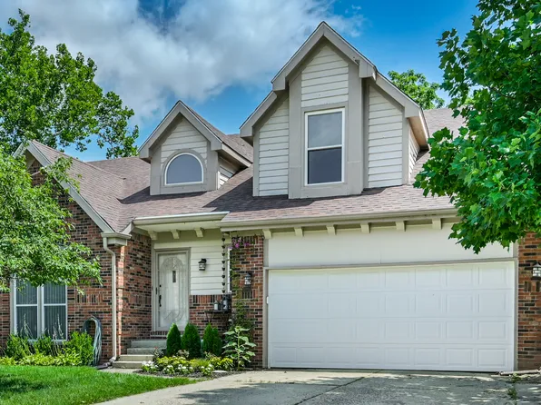 8951 Windwood Cir, Indianapolis, IN 46256