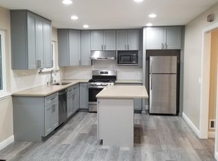 22435 Salem Ave APT 3, Cupertino, CA 95014