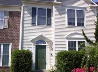 14124 Madrigal Dr, Woodbridge, VA 22193