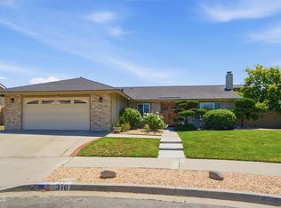 310 Foxglove Pl, Oxnard, CA 93036