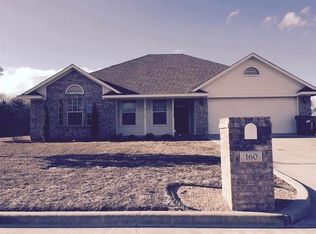 160 Topaz Cir, Hewitt, TX 76643