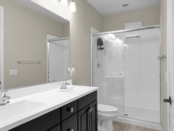 5th image of 2245 S Sabino Dr #1