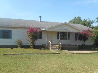 615 Maple St, Hector, AR 72843