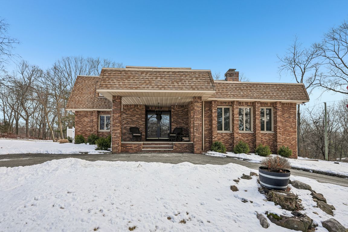 Rifle Camp Rd-S2401-001.jpg