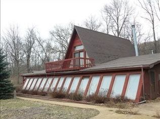 N9698 Argue Rd, New Glarus, WI 53574