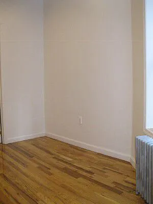 Rented by Tower Brokerage | media 23