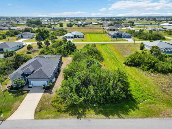 154 Spring Dr #1228, Rotonda West, FL 33947