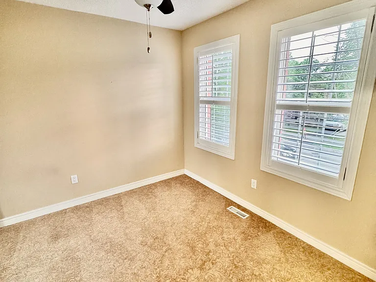 2401 Ennerdale Rd — Photo 17