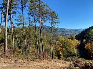 2947 Indigo Ln, Sevierville, TN 37862