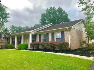3301 Shoal Lake Dr, Lexington, KY 40515
