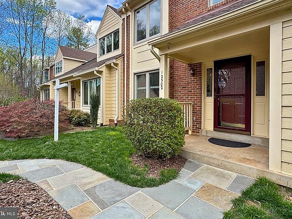 4th image of 12502 N Lake Ct