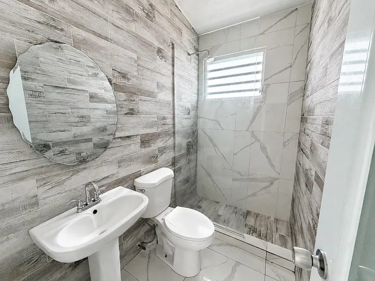 76 Calle Luna Urb — Photo 9