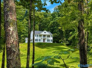 480 Mountain Oak Trl, Somerville, AL 35670