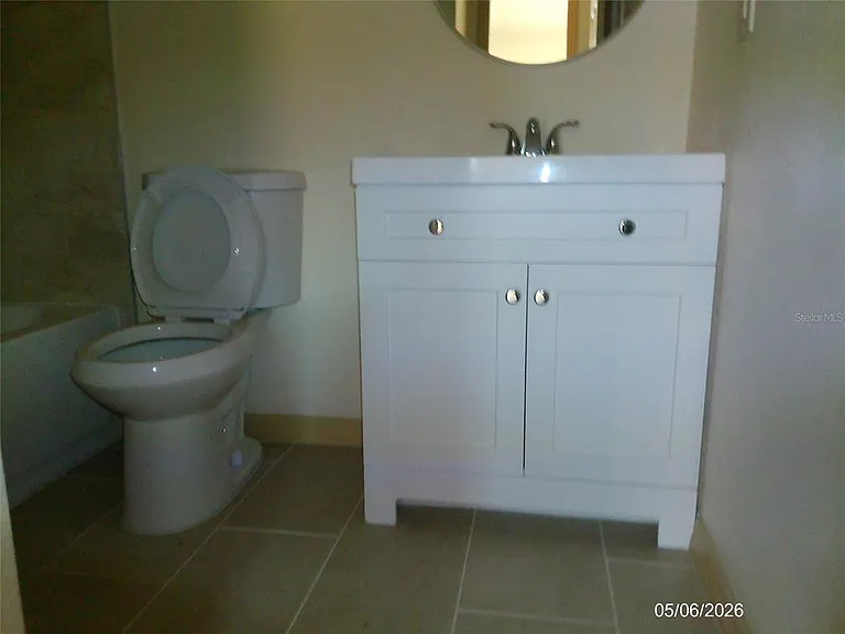 920 W Carole St — Photo 11