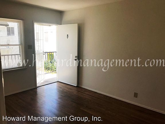 5th image of 224 S Gale Dr #B