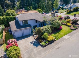 213 SW 325th Pl, Federal Way, WA 98023