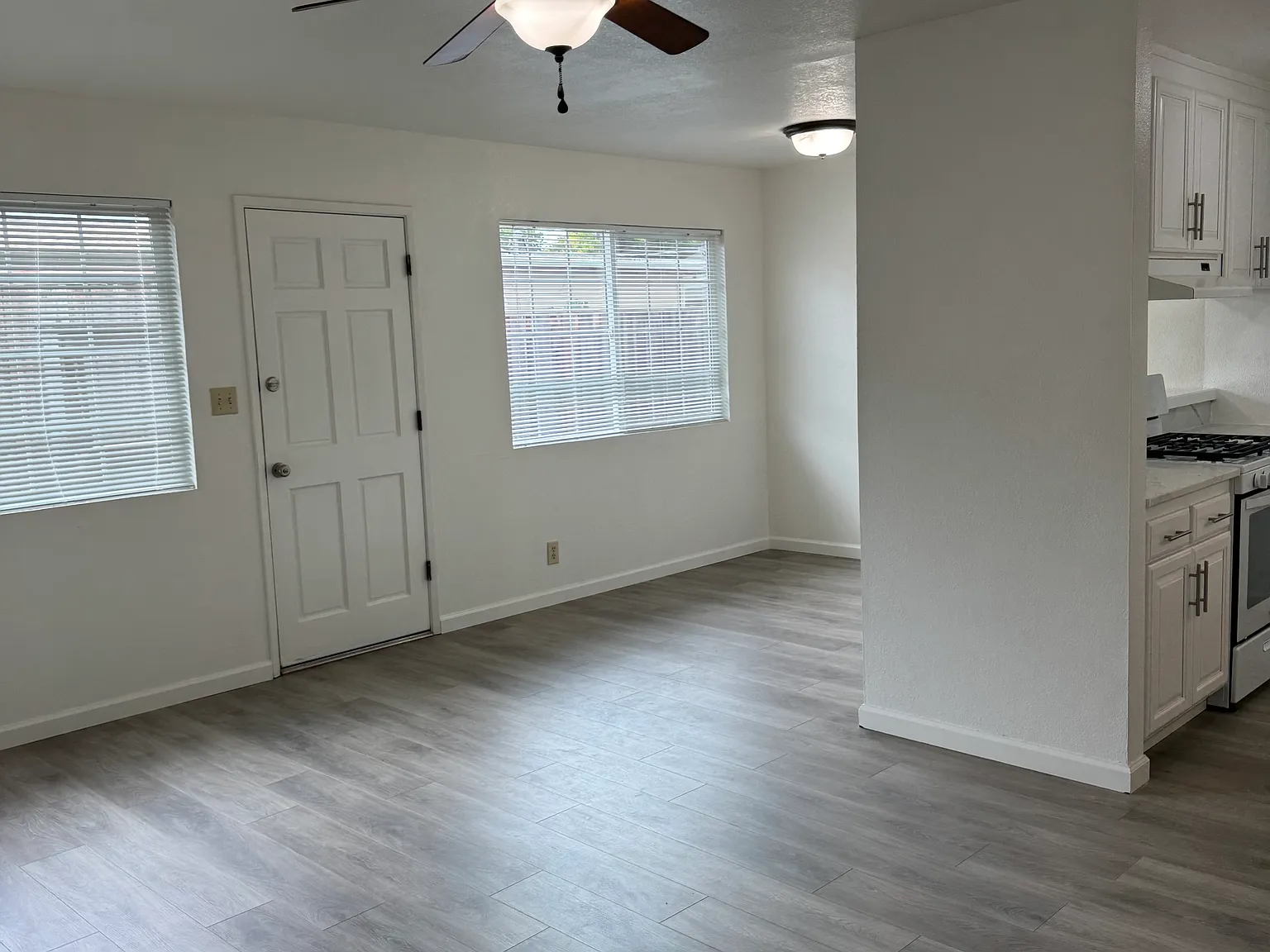 2 bed, $2,800 — Photo 4