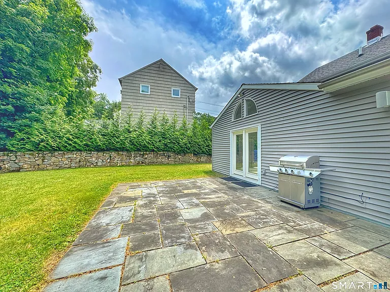 10 Harvann Rd — Photo 31