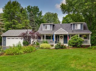 134 Brookhill Rd, Libertyville, IL 60048