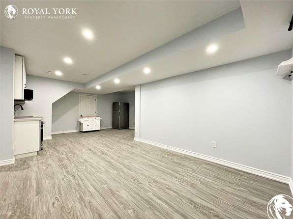 1 bedroom apartment for rent vaughan under $1000