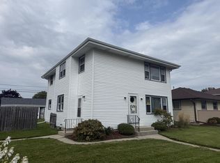 728 Lakeview Ave, South Milwaukee, WI 53172