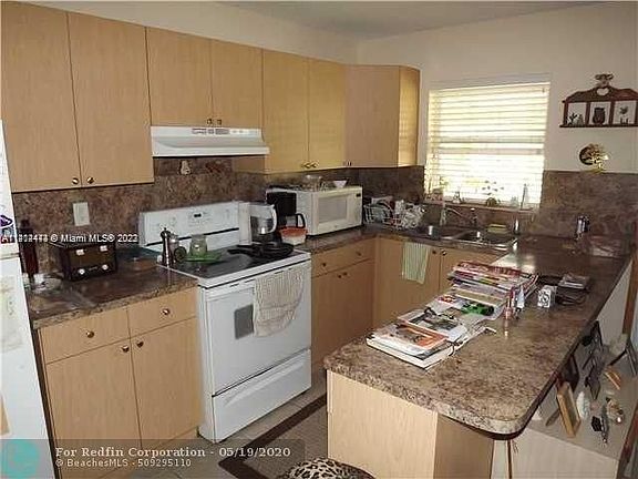 5th image of 1546 NE 32nd St #A