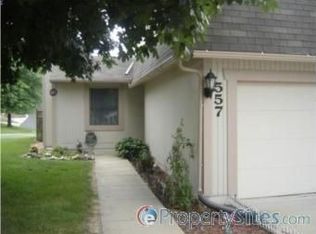 557 NW Valleybrook Rd, Blue Springs, MO 64014