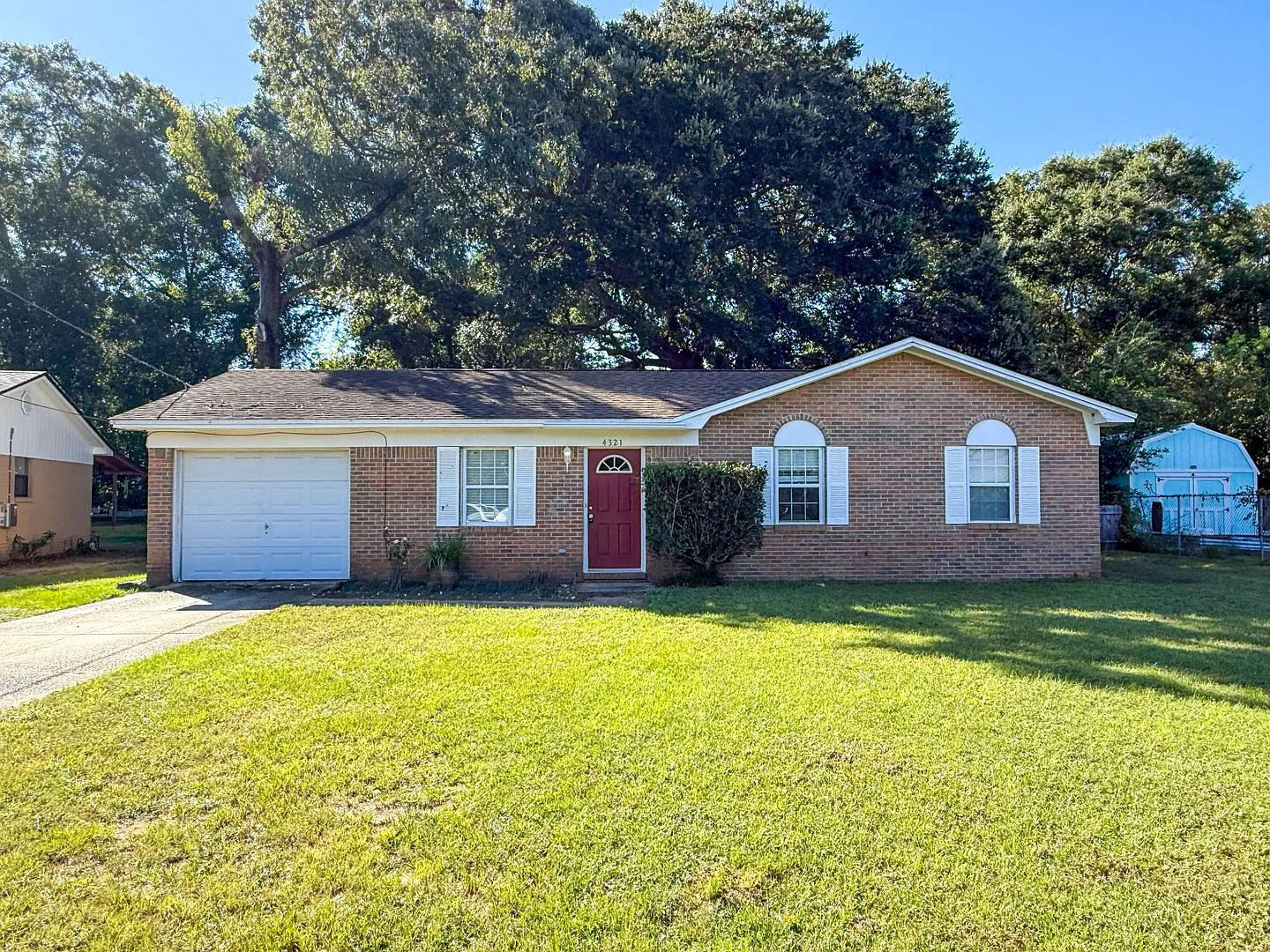 3 Bedroom Home with Fenced Backyard in Pace For Rent! — Photo 1