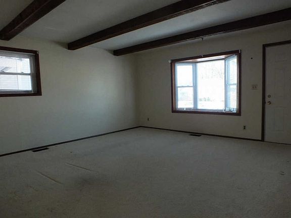 2nd image of 44 Stadia Dr