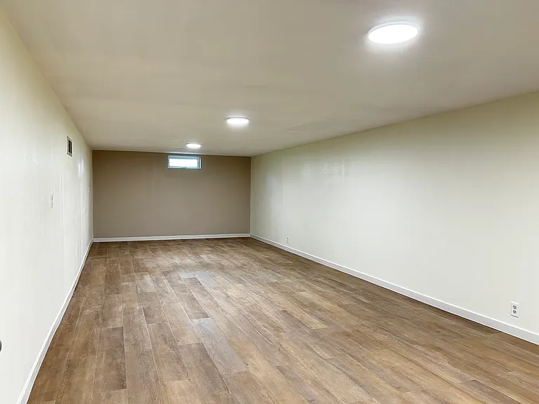 1110 Spitler Park Dr — Photo 10