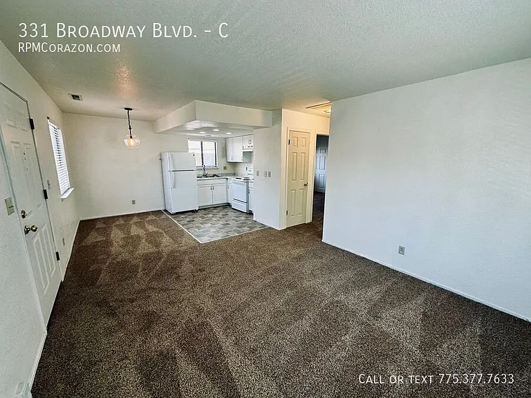 331 Broadway Blvd #C — Photo 2