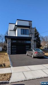 37 George St, Tenafly, NJ, 07670