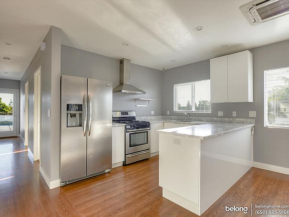 3rd image of 1502 Stafford St