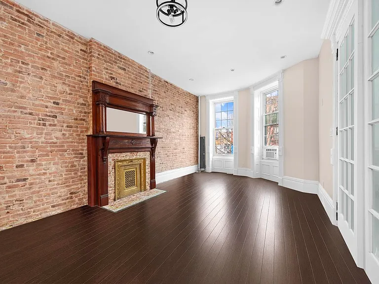 621 Macon St #2 — Photo 4