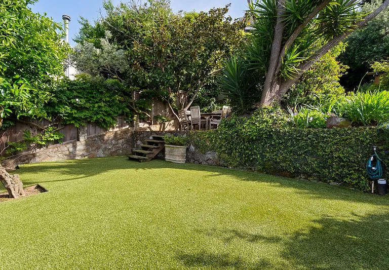 23 Glen Dr — Photo 30