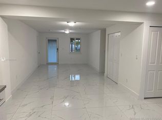 11470 SW 43rd St, Miami, FL 33165