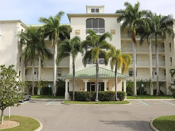 200 Harbor Walk Dr #2, Punta Gorda, FL 33950