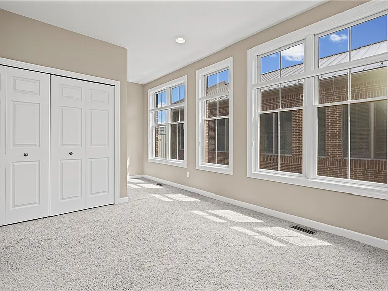 420 Lewis Ct — Photo 27