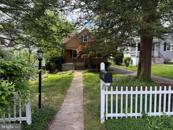571 Woodbine Ave, Baltimore, MD 21204