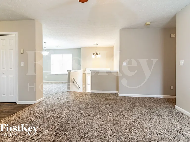 204 Whistleville Ct — Photo 3