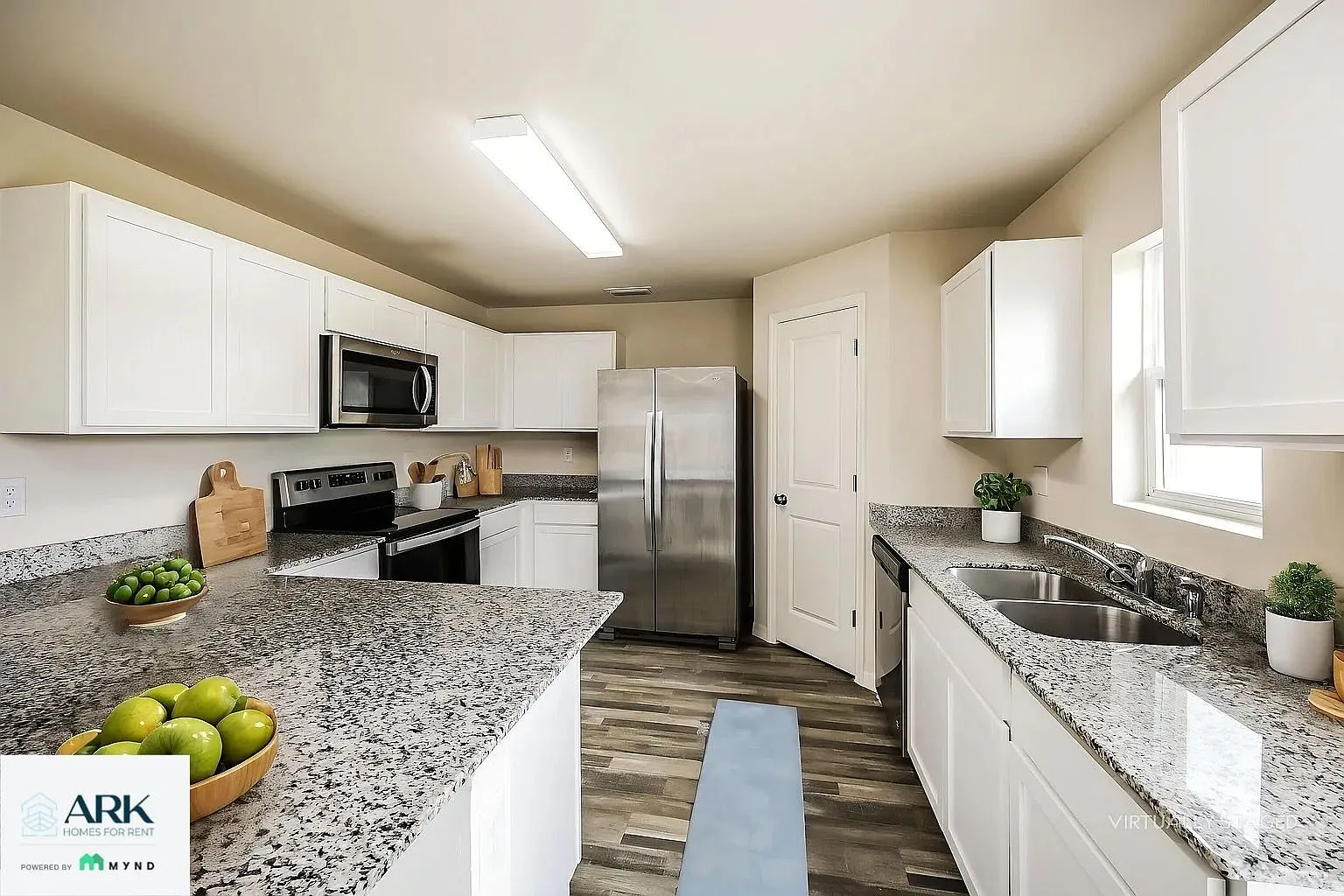 4 bed, 2.0 bath, 1650 sqft, $2,089 — Photo 3