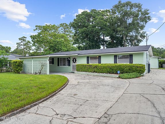 3rd image of 4657 HARBOR VIEW Drive