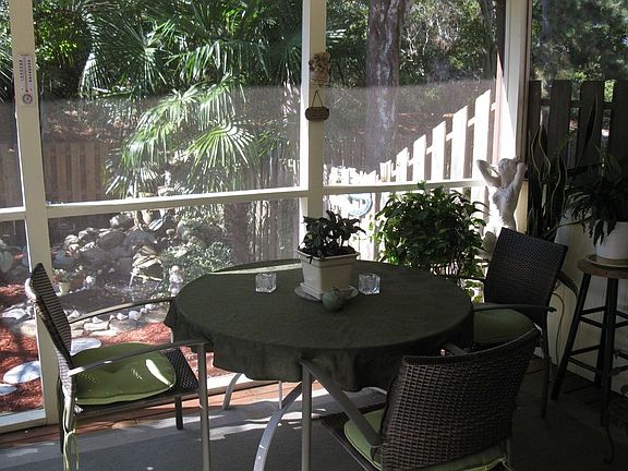 4th image of 3441 Regency Dr