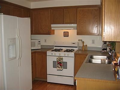 5th image of 7961 262nd St NW